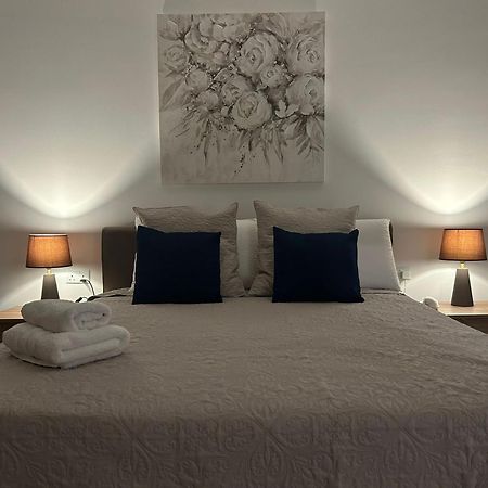 3 Bedroom Seaside Luxury Accommodation - Sleeps 8 セント・ポールズ・ベイ エクステリア 写真