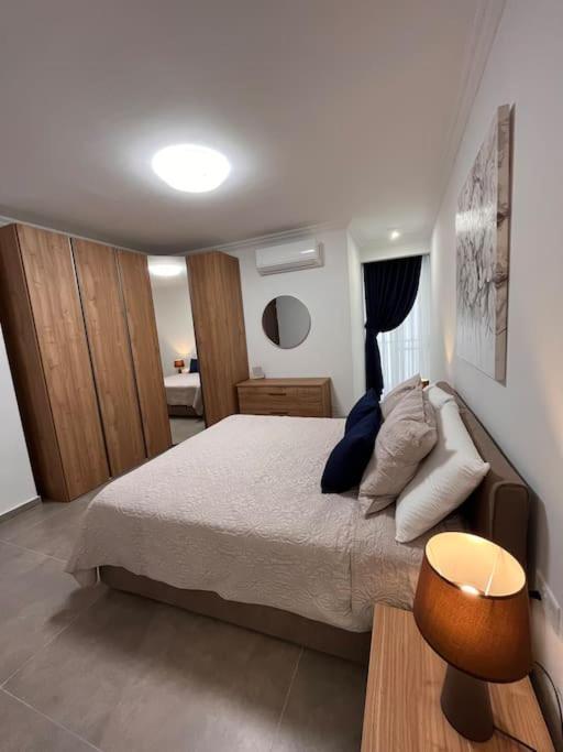 3 Bedroom Seaside Luxury Accommodation - Sleeps 8 セント・ポールズ・ベイ エクステリア 写真