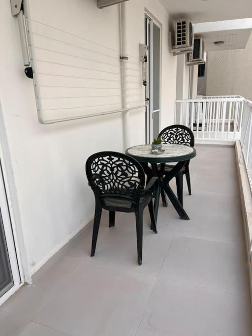 3 Bedroom Seaside Luxury Accommodation - Sleeps 8 セント・ポールズ・ベイ エクステリア 写真
