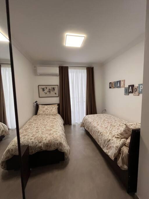 3 Bedroom Seaside Luxury Accommodation - Sleeps 8 セント・ポールズ・ベイ エクステリア 写真